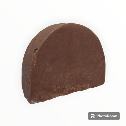 Handcrafted dark Belgian chocolate fudge with a crumbly, melt-in-your-mouth texture